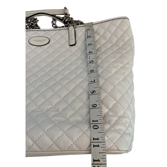 Coach Mewtro F32905 Quilted Leather Tote Bag With Chain Strap & Pockets O10723 - Picture 4 of 15